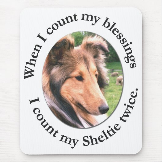 Sheltie, das #4 Mousepad segnet (Vorne)