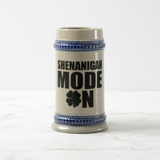 Shenanigan-Modus an Bierglas (Mittel)