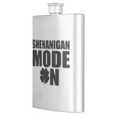 Shenanigan-Modus an Flachmann (Links)