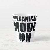 Shenanigan-Modus an Milchtasse (Vorderseite)