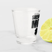 Shenanigan-Modus an Schnapsglas (Links)