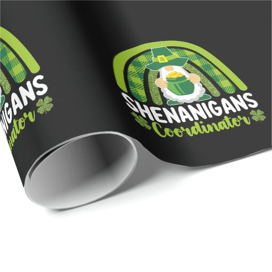 Shenanigans-Koordinator Gnomes St Patrick's Day Geschenkpapier (Rolleneckpunkt)