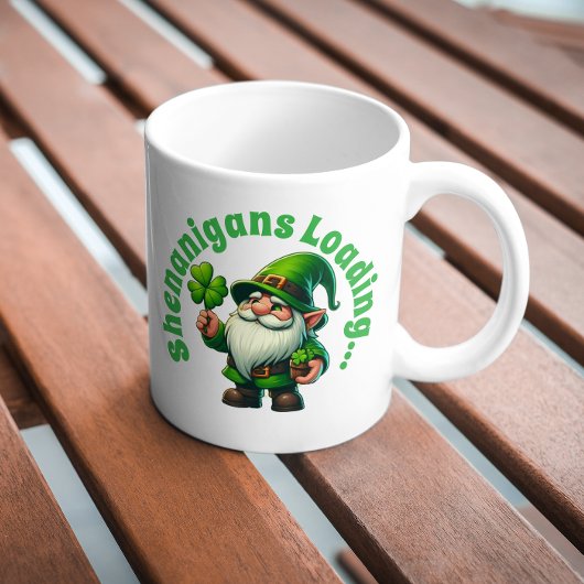 Shenanigans Loading Funny St. Patrick's Gnome Kaffeetasse