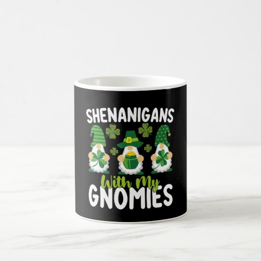 Shenanigans mit meinen Gnomies gewinnen St Patrick Kaffeetasse (Mittel)