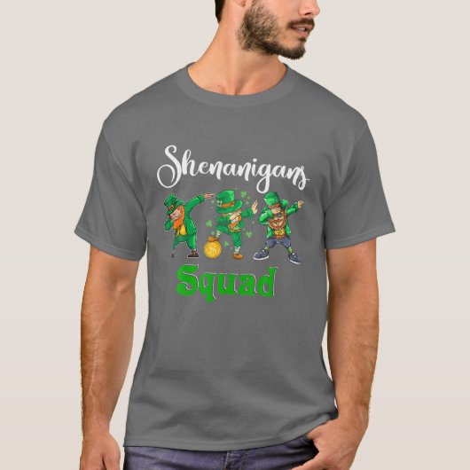 Shenanigans Squad Funny Patrick's Day Dabbing Lepr T-Shirt (Vorderseite)