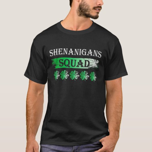 Shenanigans Squad Funny St Patricks Day Matching T-Shirt (Vorderseite)