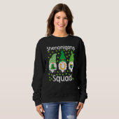 Shenanigans Squad Gnome Shamrock Frohe St Patrick Sweatshirt (Vorne ganz)