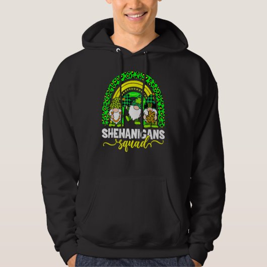 Shenanigans Squad Irish Gnomes Rainbow St Patrick' Hoodie (Vorderseite)