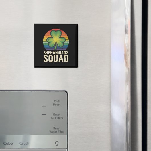 Shenanigans Squad passendes St. Patricks Day Grupp Magnet (In Situ (Kühlschrank))