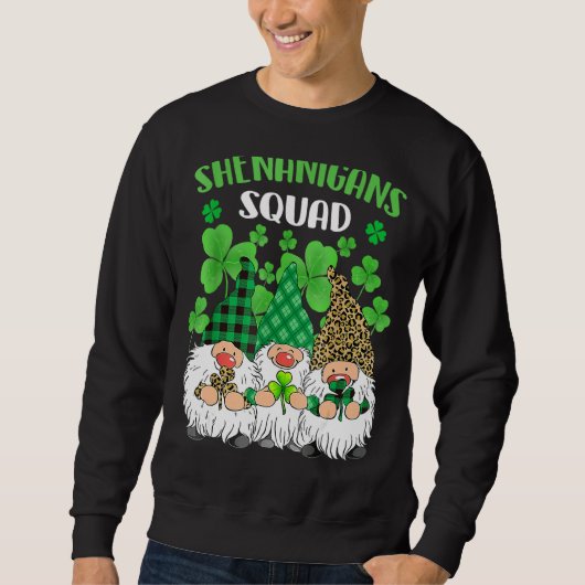 Shenanigans Squad St Patricks Day Gnomes Green Pro Sweatshirt (Vorderseite)