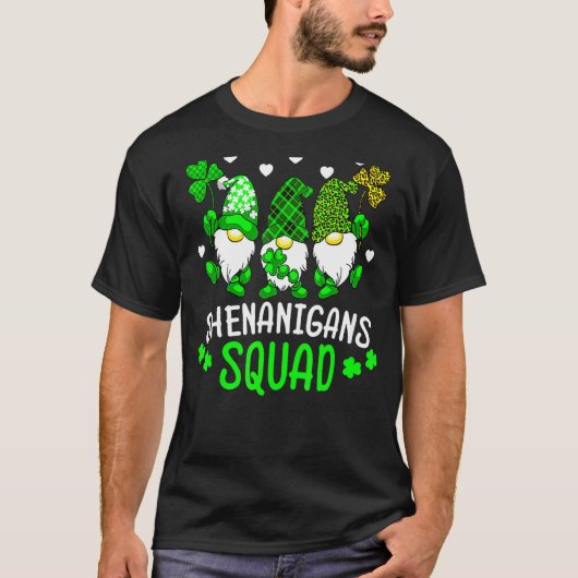 Shenanigans Squad St Patricks Day Gnomes Green Pro T-Shirt (Vorderseite)