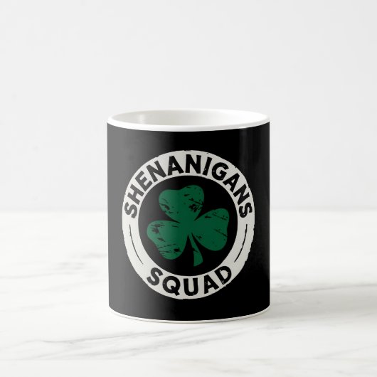 Shenanigans Squad St Patrick's Day Kleeblatt Kaffeetasse (Mittel)