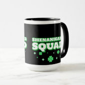 Shenanigans Squad St. Patrick's Day Tasse (VorderseiteRechts)