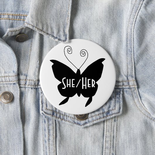 SHER/HER Diva Butterfly Round White Button (Beispiel)