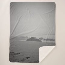 Sherpa Blanket ART AND DESIGN STYLE