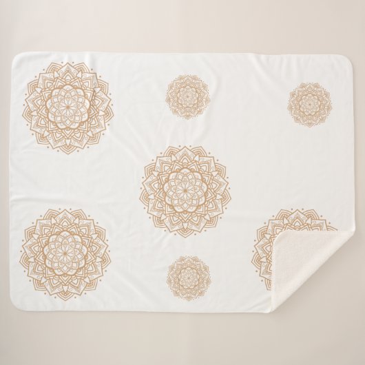 Sherpa Blanket with Mandala Patterns in Soft Brown Sherpadecke (Vorderseite (Horizontal))