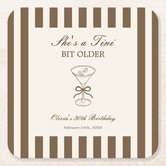 She's A Tini Bit Older Coffee Martini Birthday Rechteckiger Pappuntersetzer (Vorderseite)