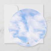 She's on Cloud 9 Dreamy Bridal Shower Clouds Einladung (Rückseite)