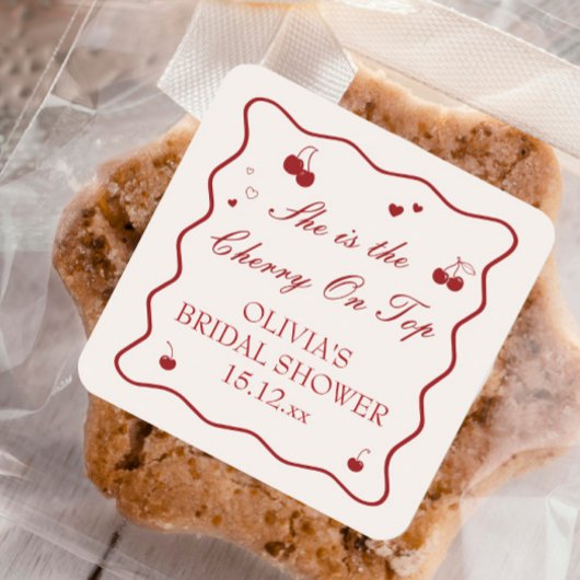 She's the Cherry On Top Quadratischer Aufkleber