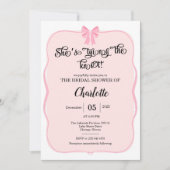 she's tying the knot pink Bow bridal shower Einladung (Vorderseite)