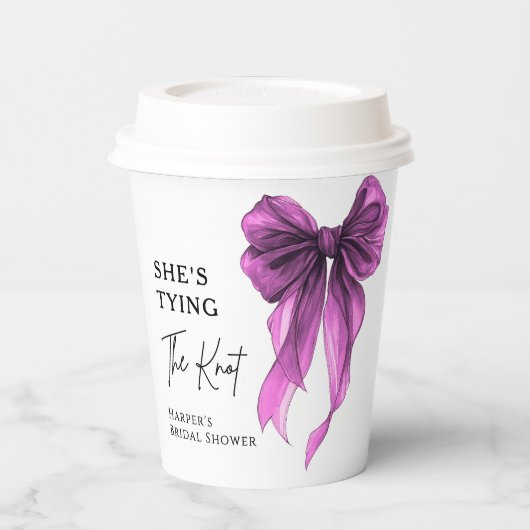 She's Tying The Knot Purple Bow Bridal Shower Pappbecher (Links)