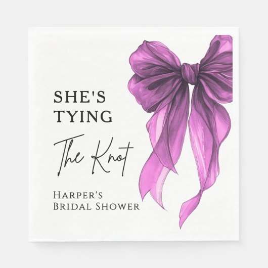 She's Tying The Knot Purple Bow Bridal Shower Serviette (Vorderseite)
