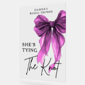 She's Tying The Knot Purple Bow Welcome Sign Acrylschild (Winkel)