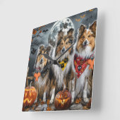 Shetland Sheepdog Halloween Spooky Quadratische Wanduhr (Winkel)