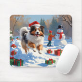 Shetland Sheepdog läuft Schnee mit Weihnachtshut Mousepad (Mit Mouse)