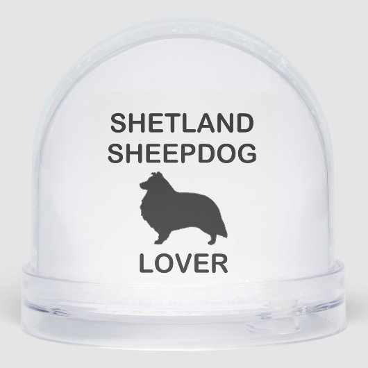 Shetland Sheepdog Laying In Snow Schneekugeln (Rückseite)