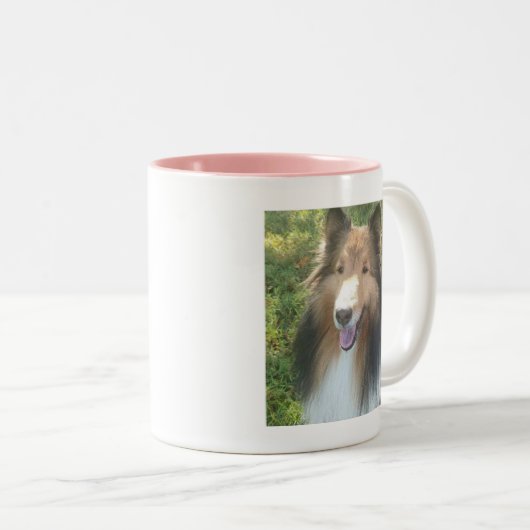 Shetland Sheepdog Two-Tone COFFEE MUG Zweifarbige Tasse (VorderseiteRechts)