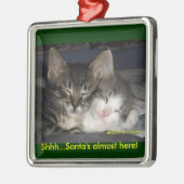 Shhh… Sankt fast hier! Silbernes Ornament (Links)