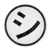 ㋛ Shi Kana Katakana Smiling Emoji / Emoticon Schneidebrett (Vorderseite)
