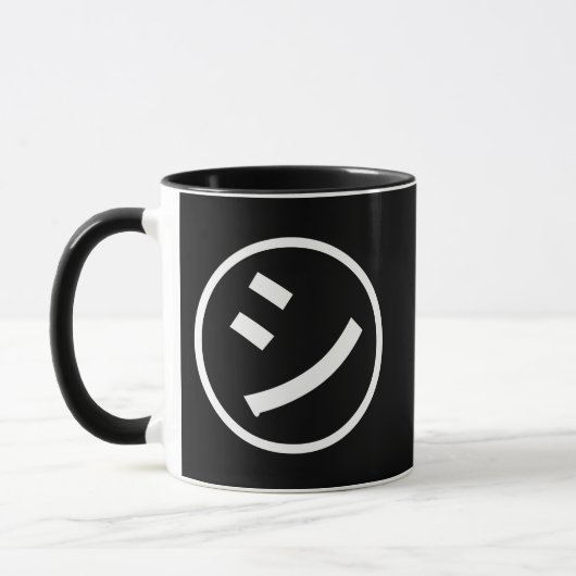 ㋛ Shi Kana Katakana Smiling Emoji / Emoticon Tasse (Links)