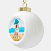 Shiba Inu Dog am Strand Keramik Kugel-Ornament (Rechts)