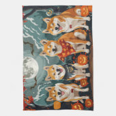 Shiba Inu Halloween Spooky Geschirrtuch (Vertikal)