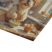Shih Tzu Cooking in Kitchen Schneidebrett (Ecke)