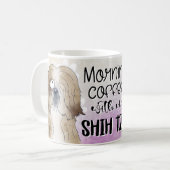 Shih Tzu Hunde mit Kaffeemischung am Morgen Kaffeetasse (Vorderseite Links)
