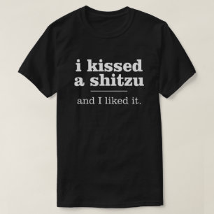 Shih Tzu küsst T - Shirt