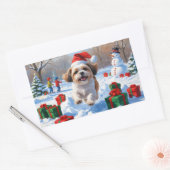 Shih Tzu läuft in Snow mit Weihnachtshut Rechteckiger Aufkleber (Umschlag)