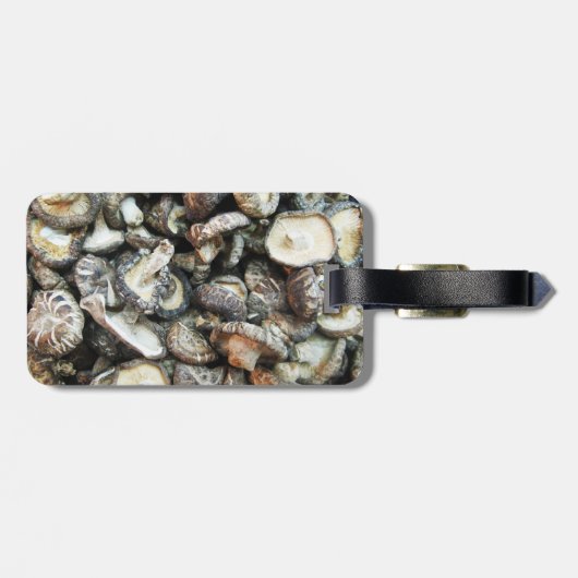Shiitake Mushrooms Gepäckanhänger (Rückseite horizontal)