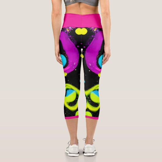 shiny Abstract art Capri Leggings (Rückseite)