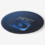 Shiny Blue Chanukkah Menorah Pappteller (Schrägansicht)