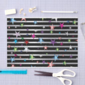 Shiny Confetti Stars auf schwarzen und silbernen S Seidenpapier (Handwerk)
