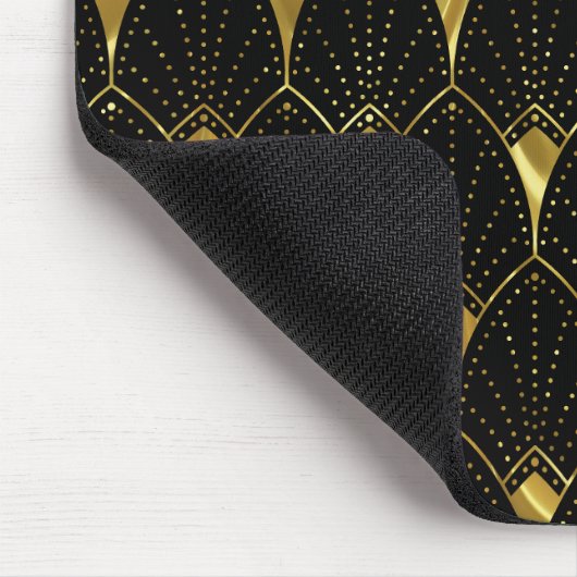 Shiny Gold Art Deco Muster auf schwarzem Hintergru Mousepad (Ecke)