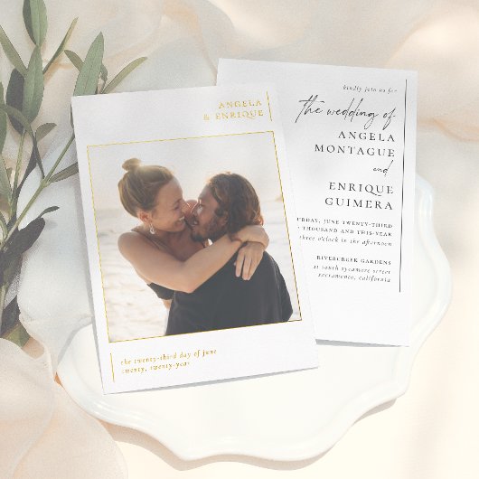 Shiny Minimal Typografy & Romantic Foto Wedding Folieneinladung
