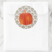 Shiny Orange Autumn Pumpkin Burlap White Damask Runder Aufkleber (Tasche)