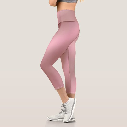 Shiny Pink Capri Leggings (Links)
