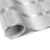 Shiny Silver Stripes White Damask Geschenkpapier (Rolleneckpunkt)