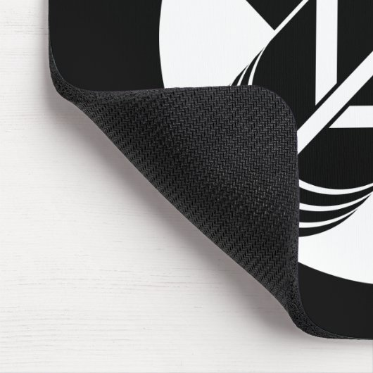 Shirakawa-Falkenfedern Mousepad (Ecke)